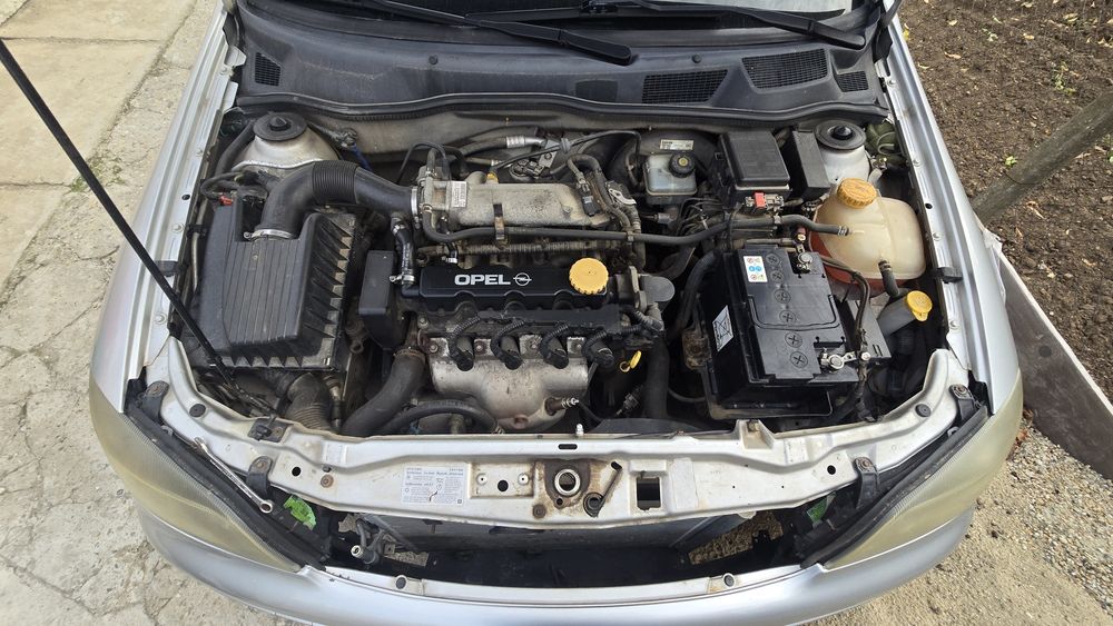 Opel astra G motor 1.6 8v cutie caseta faruri bara capota aripa aripi usi usa oglinda Scaune volan Jante aliaj electromotor alternator stop portbagaj