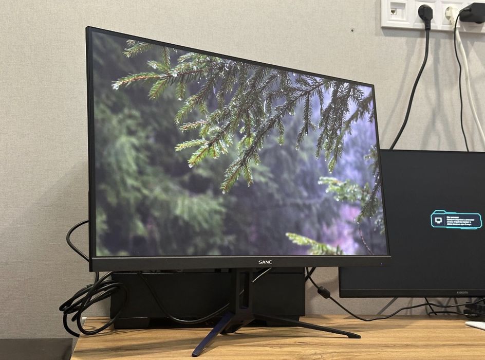 Монитор 240hz.