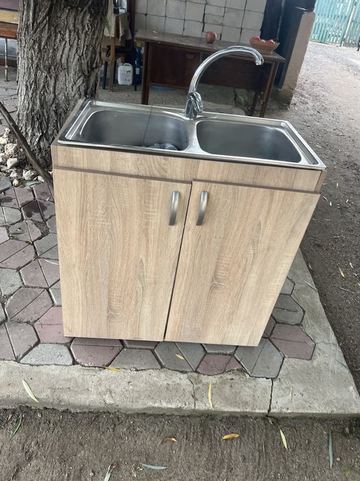 Vand masca chiuveta echipata