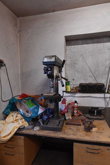 Inchiriez atelier de lacatuserie