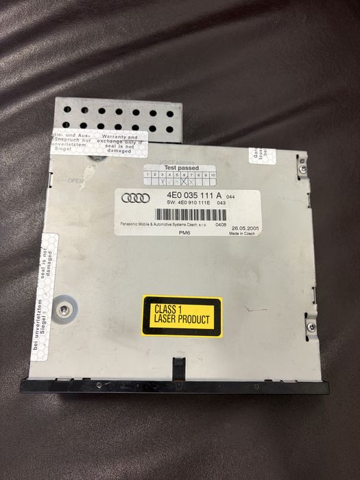 CD ЧЕЙНДЖЪР Audi A6 3.0 TDI 4E0035111A