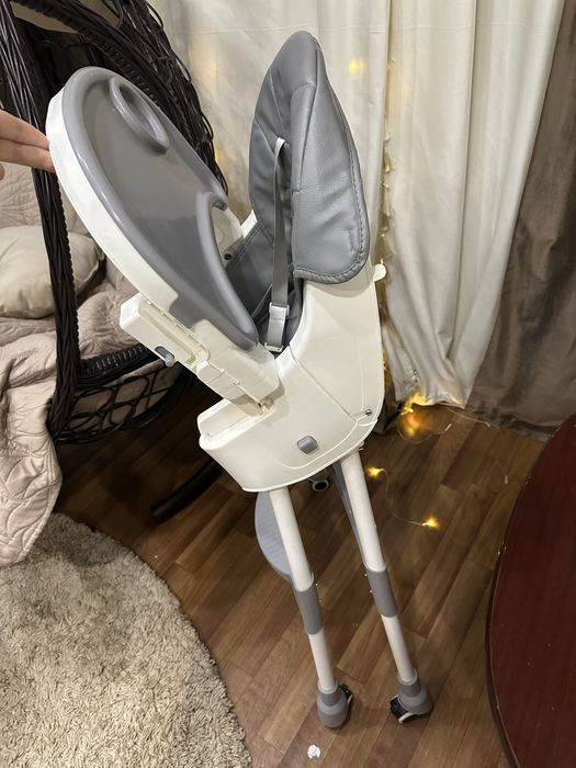 Детский стул для кормления