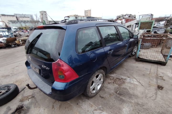 Hayon / Haion cu luneta Peugeot 307 2003 1.6 MT (109 hp)
