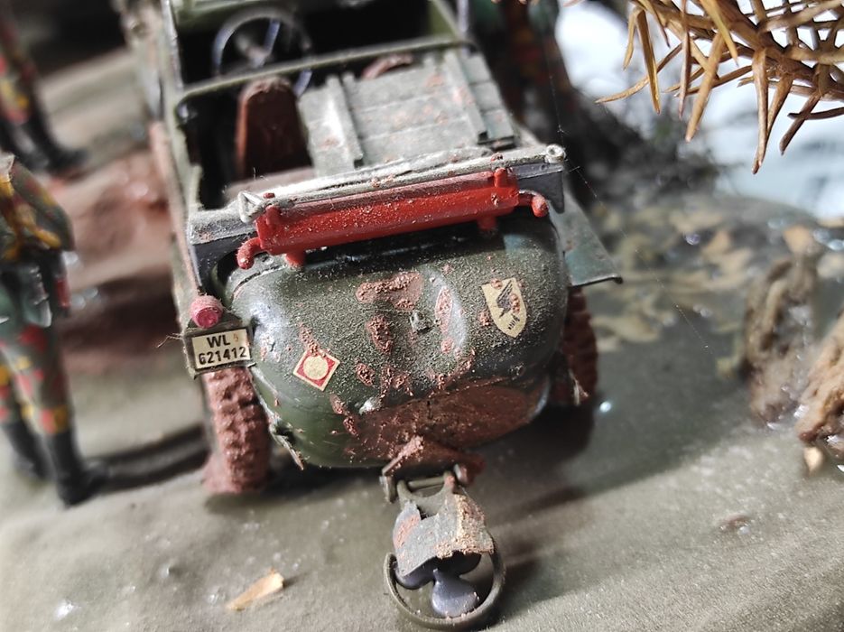 Малка диорама "Към фронтовата линия".