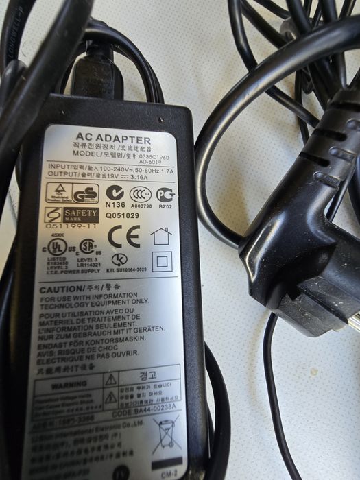 Lot 16  Încărcătoare Laptop și Monitoare – Dell, HP, Lenovo, Samsung, Acer