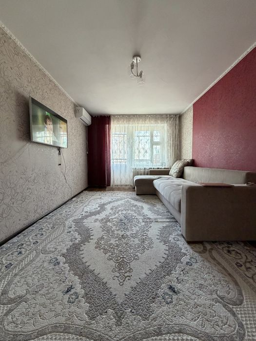 Продам 4х комнатную квартиру