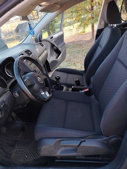 VOLKSWAGEN Golf 2011 — imagine 1
