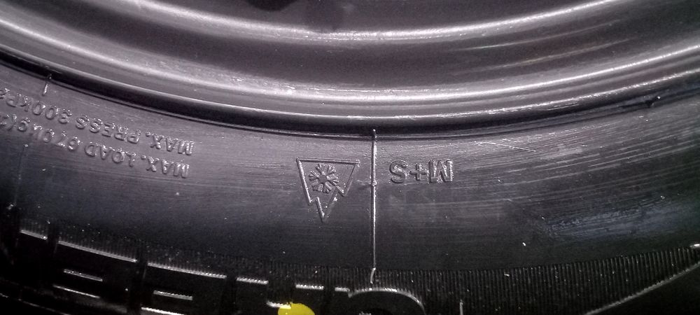 205 65р 15 Зимние!