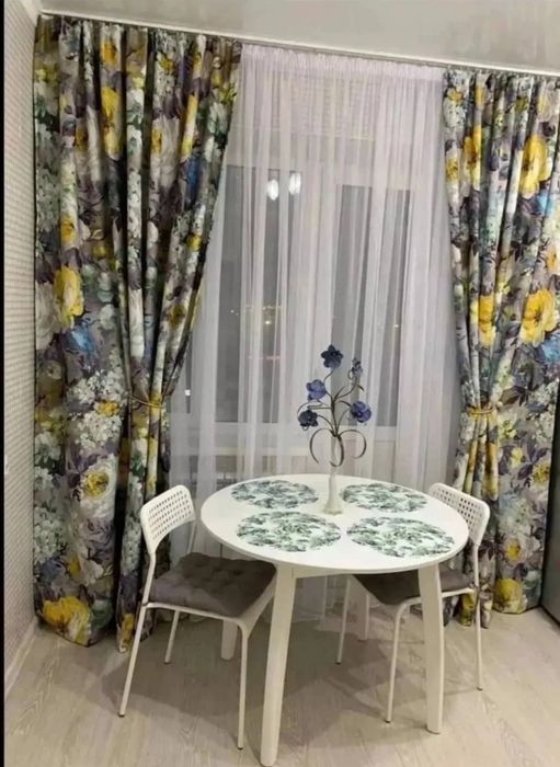 Продам портьеры.