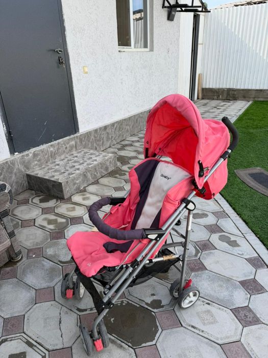 Продается коляска в хорошем состоянии