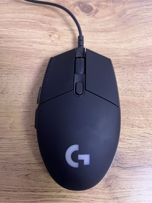 Logitech g102 игровая мышь