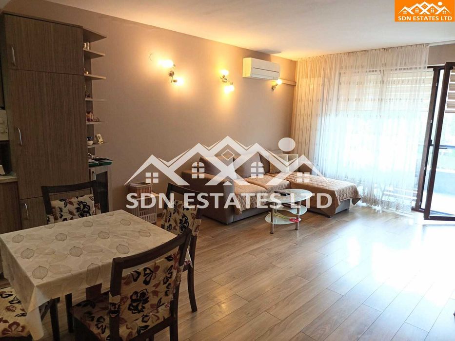 Продава напълно обзаведен двустаен апартамент в района на Стадиона