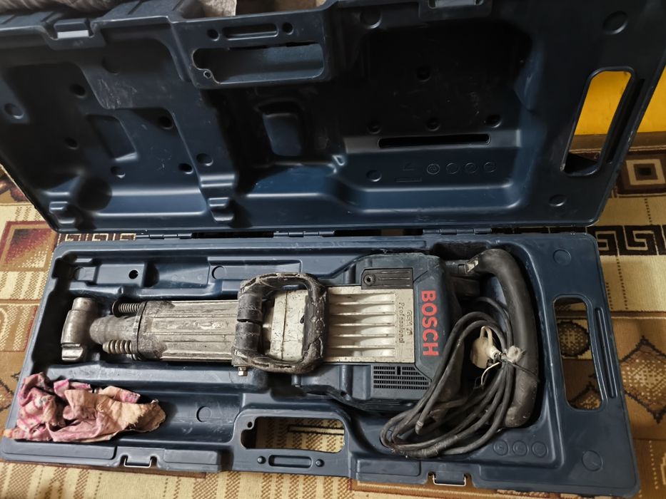 Отбойный молоток bosch 16-30.