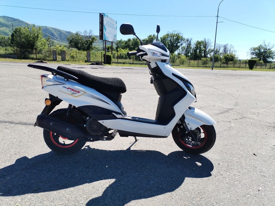 Продам скутер М8 Vilimi