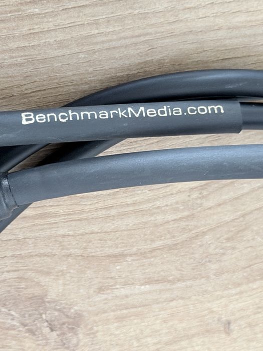 Cablu XLR 3feet, 91cm Benchmark Media