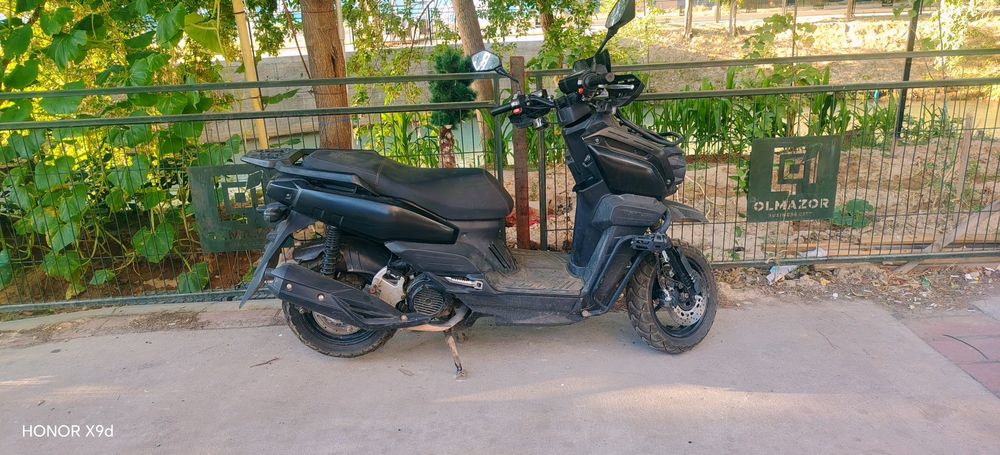 Tank skuter 150 kub sotiladi