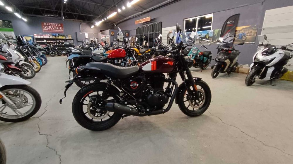 Royal Enfield Hunter 350  / A2 - PROMO by EST BIKE