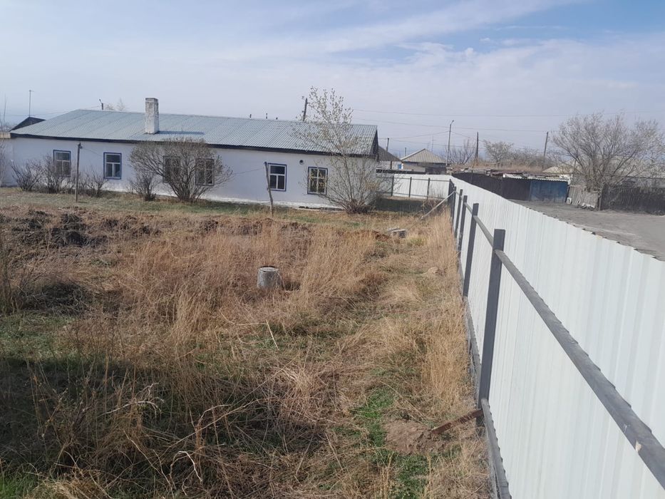 Продам дом п. Ленинский