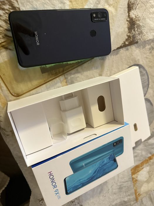 Honor 9x Lite пълен комплект