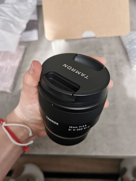 Tamron 35mm f/2.8  ГАРАНЦИЯ Sony E (FE)