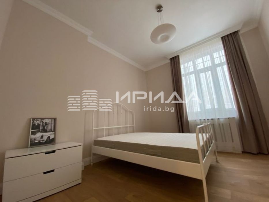 Продава се Тристаен апартамент в София, Докторски паметник - 124 кв.м за 2123 €/кв.м - Снимка #7