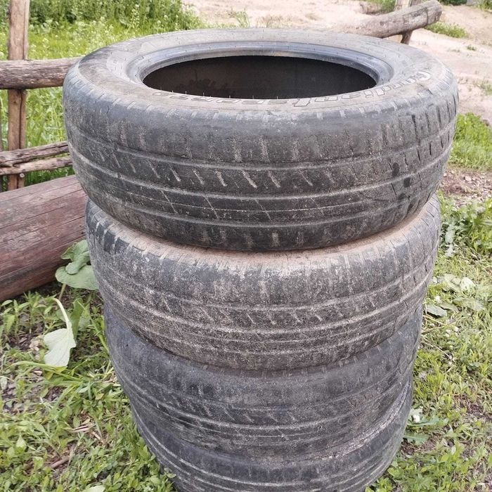 Продам шины б/у.