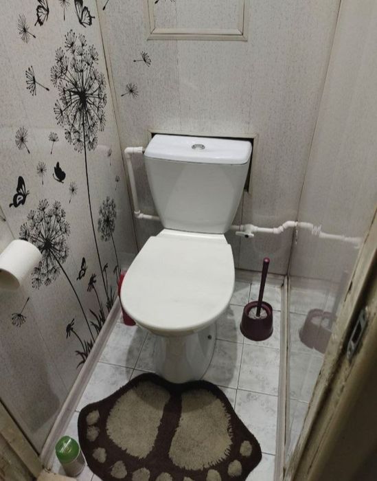 Продаётся квартира 2/2/4