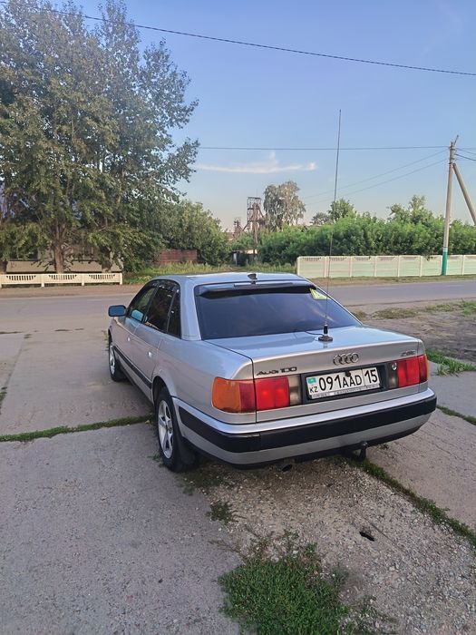 Продам Ауди с4 2.6