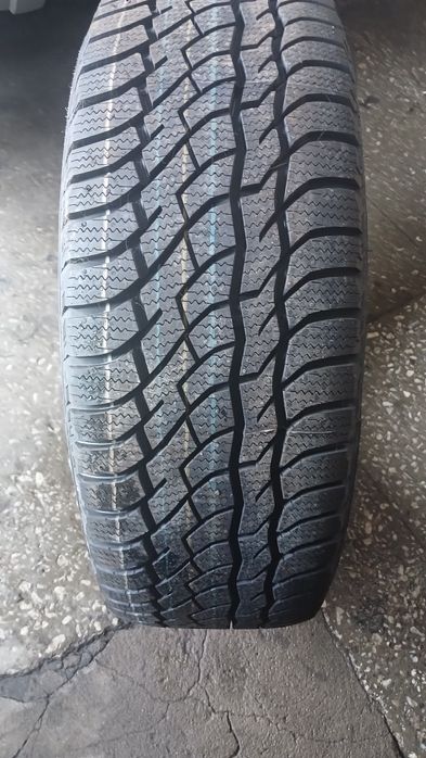 Продам шины новые