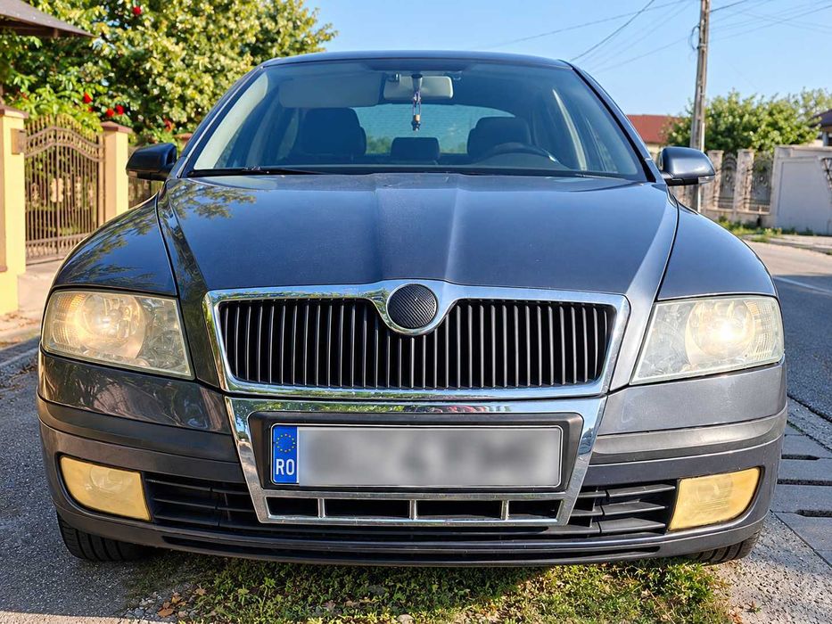 Autoturism Skoda Octavia 2