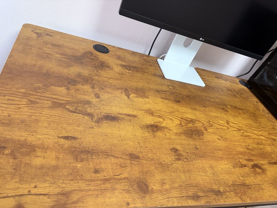 Компьютерный стол Adal Decor