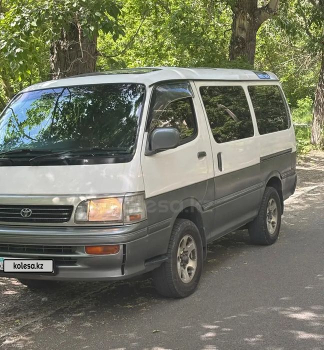 Продам toyota hiace 1993