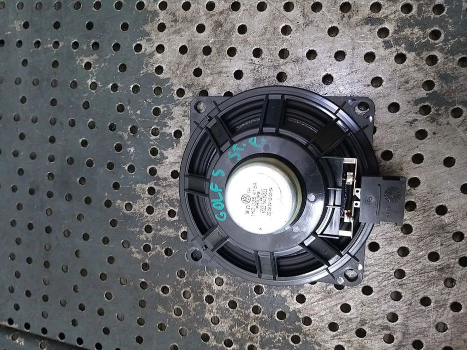 Boxa audio stanga fata vw golf 5 1k 1k0035415a