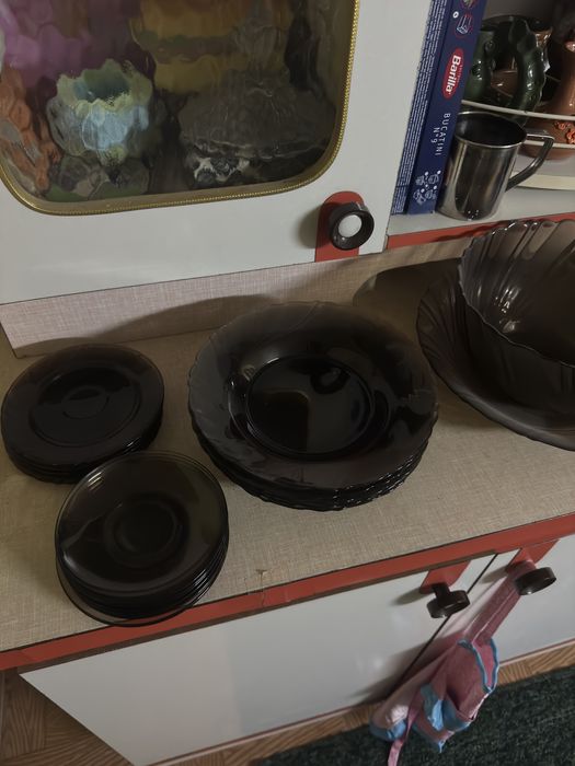 Набор посуды коричневый