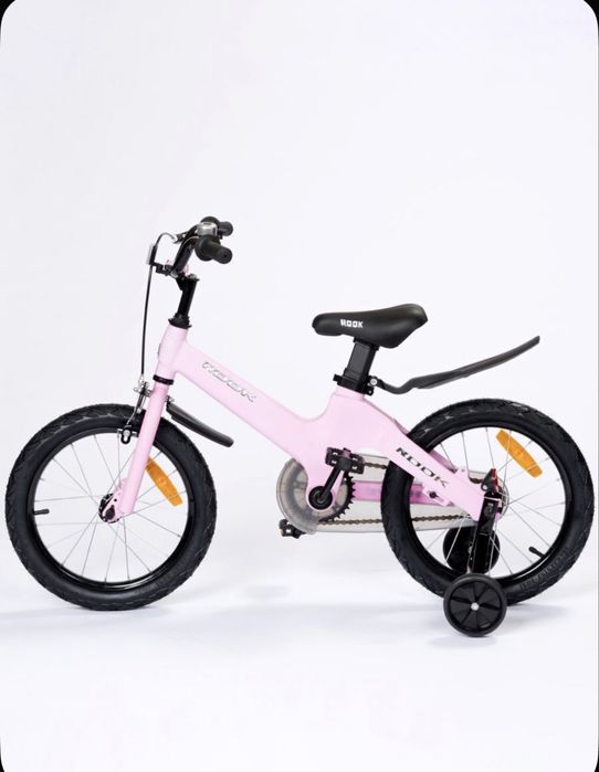 Продам детский велосипед на 3-7 лет