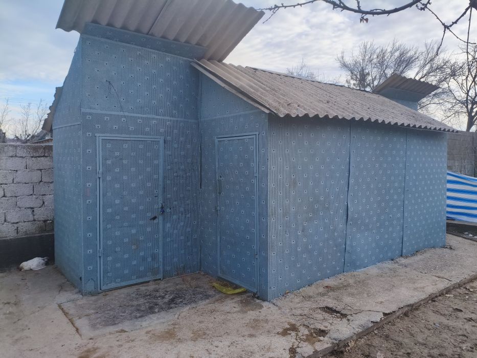 Uy sotiladi dala hovli