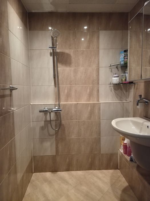 Продава се Двустаен апартамент в Благоевград, Еленово 1 - 63 кв.м за 583 €/кв.м - Снимка #13