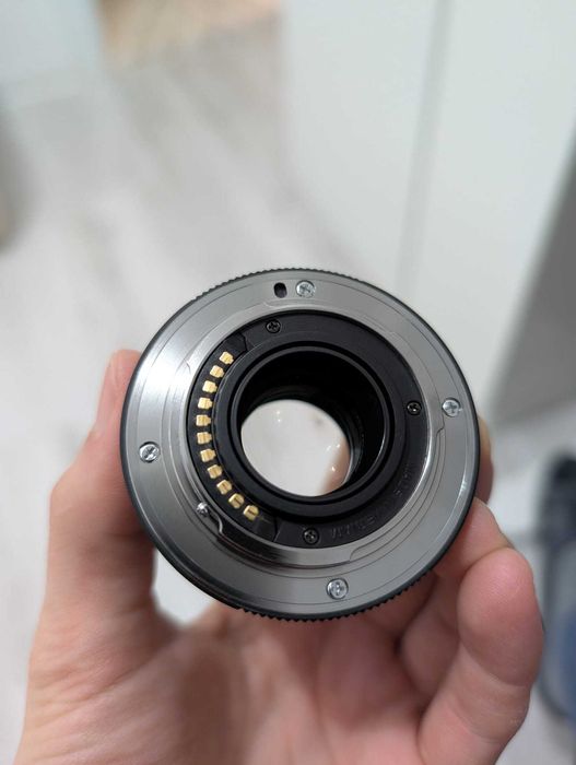 Obiectiv MFT Olympus 45mm f1.8