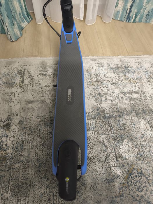 Trotinetă electrică Ninebot by Segway – CA NOUĂ – doar 100 km