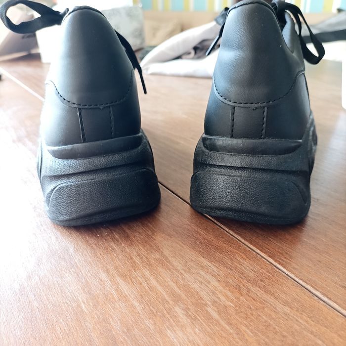 маратонки с платформа/сникърси