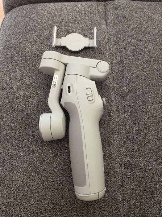 DJI Osmo Mobile 7