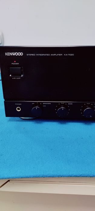 Vând KENWOOD KA-7020