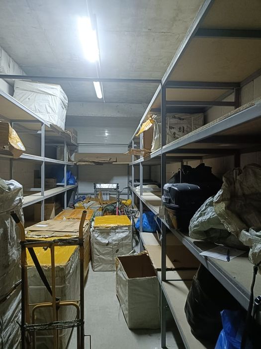 Продам полки 12 метров