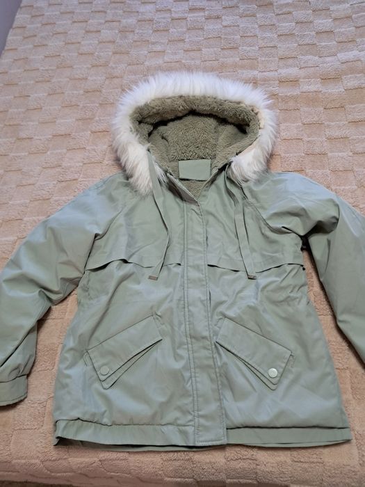 Продам  куртку  .