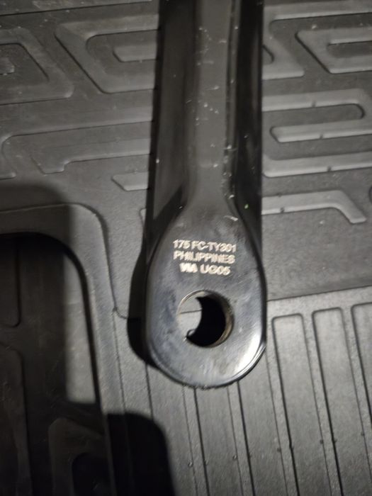 Продам шатуны шимано