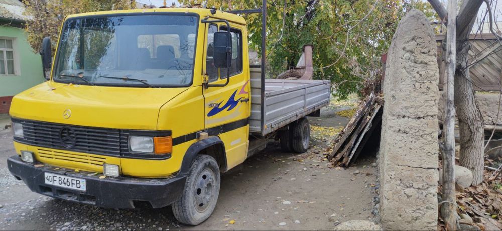 Mercedes Benz sotilati