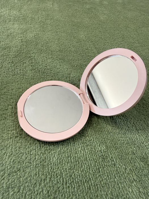 Oglinda Dior noua new