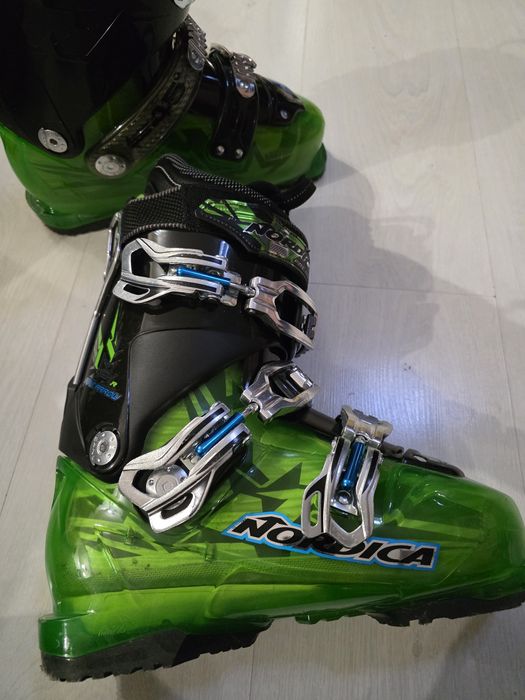 Ски обувки Nordica