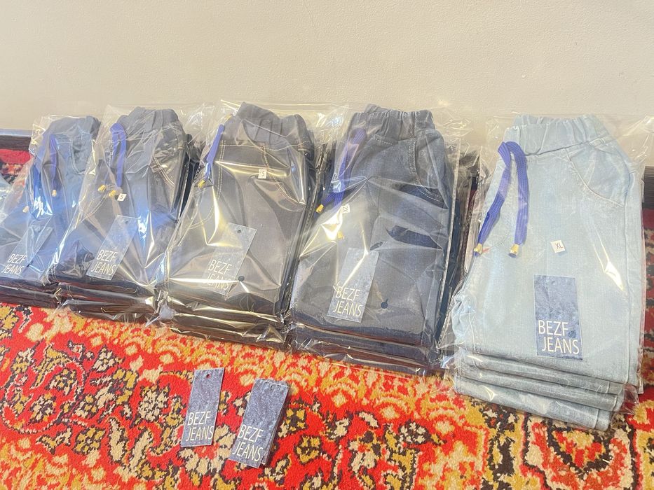 Jeansi tikuv sehi sotiladi