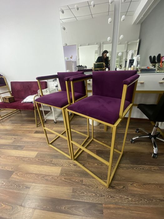 Продаю барный стул